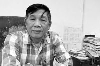 NHÀ VĂN KHUÁT QUANG THỤY