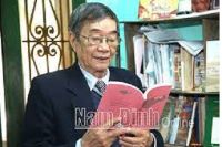 NHÀ THƠ CHÍNH DANH