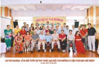 TRÁI MÙA NÀY XUM XUÊ